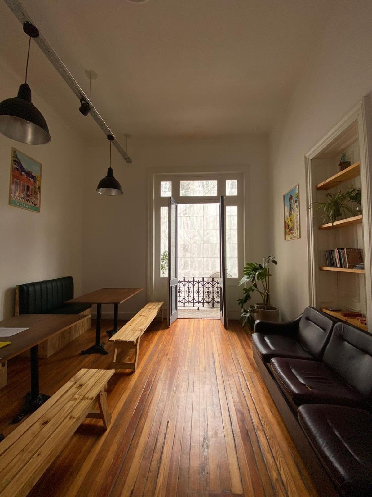 Hostel Miraflores Buenos Aires Esterno foto